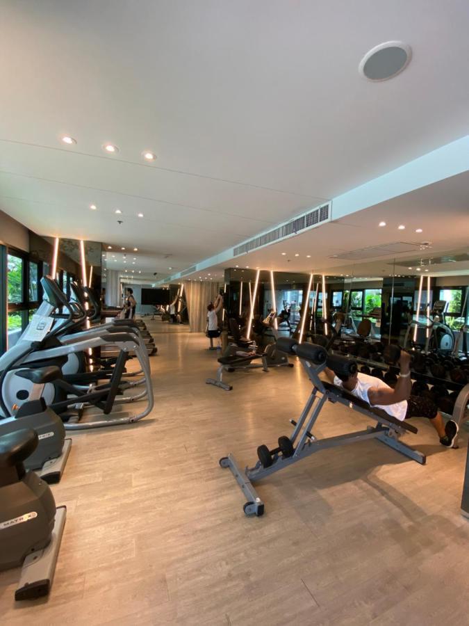 Apartemen The Base In *
